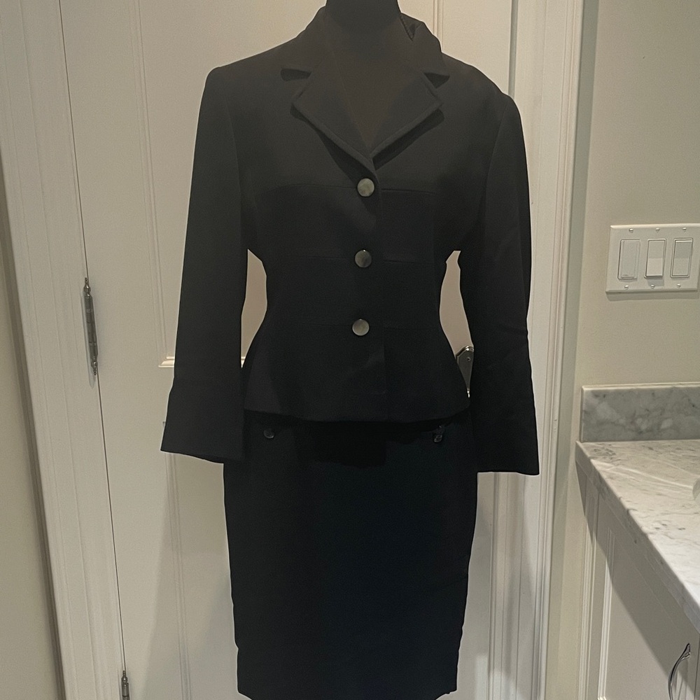 Elegant Black Skirt Set